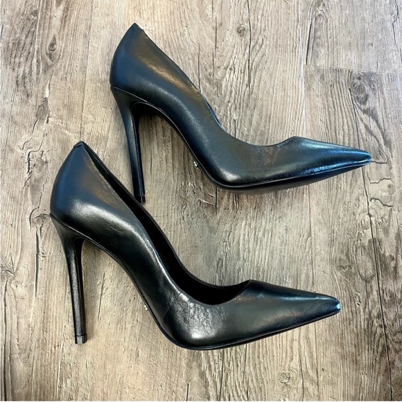 Schutz Fechado Salto Alto Black Leather Stiletto Pumps 7 - Picture 5 of 14